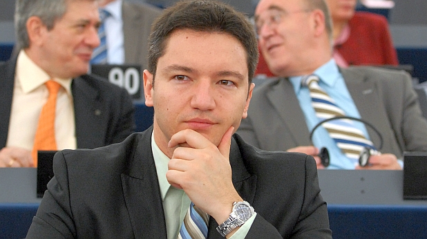 Кристиан Вигенин Кристиан Вигенин