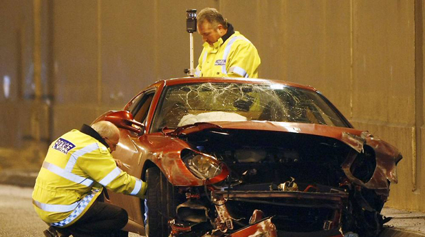 Ferrari-то на Роналдо след катастрофата Ferrari-то на Роналдо след катастрофата