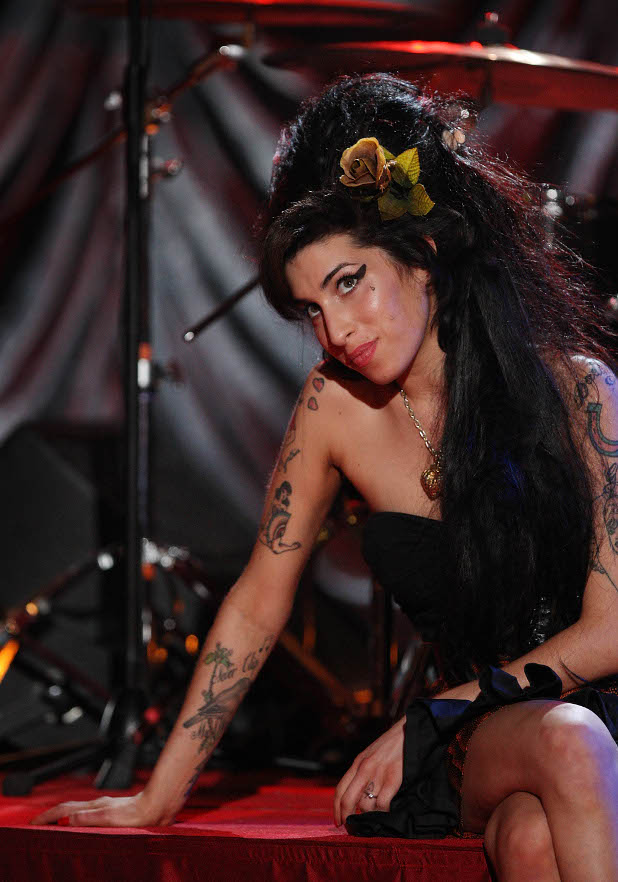 amy amy