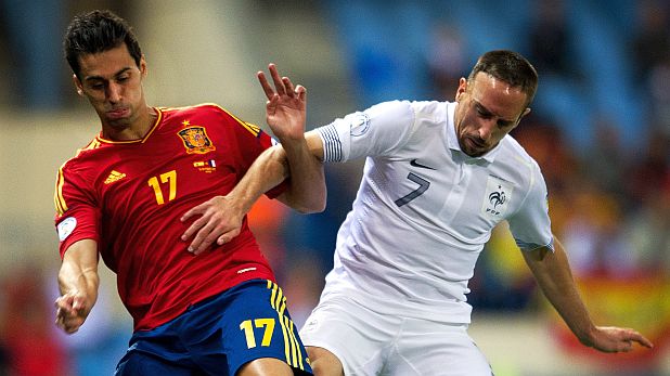 Алваро Арбелоа в двубой с Франк Рибери на мача Испания - Франция (1:1), квалификация за Мондиал 2014, играна на 16 октомври 2012 Алваро Арбелоа в двубой с Франк Рибери на мача Испания - Франция (1:1), квалификация за Мондиал 2014, играна на 16 октомври 2012