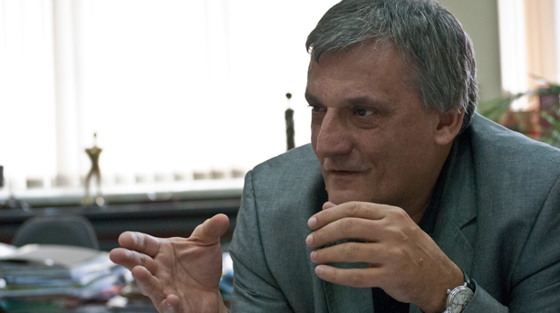 Петър Диков Петър Диков