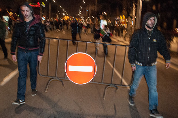 протест - улицата забранена протест - улицата забранена