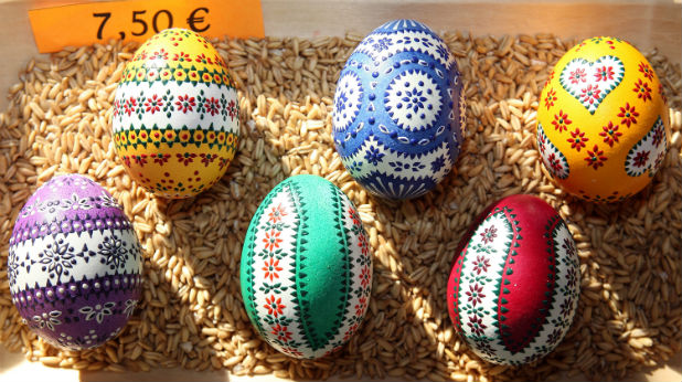 easter eggs easter eggs