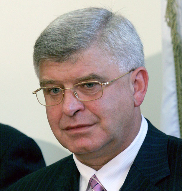 Кирил Ананиев Кирил Ананиев