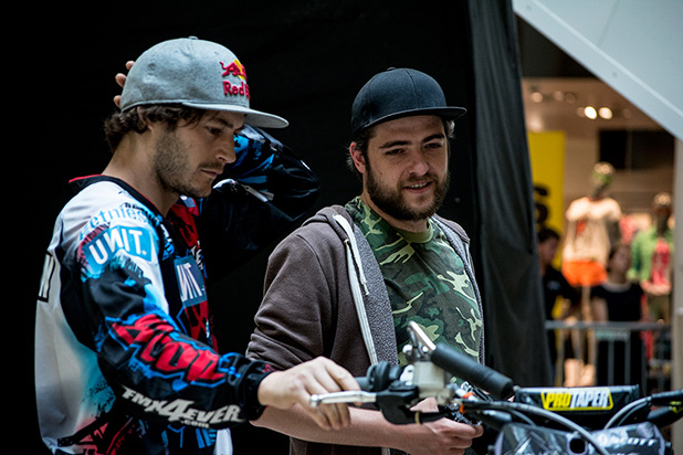 motorshow motorshow