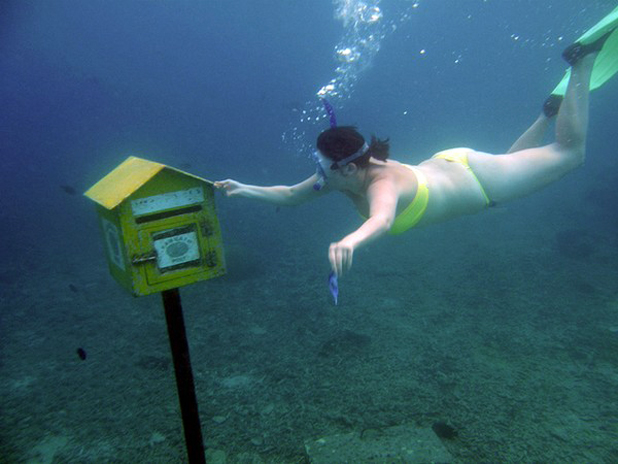 underwater post underwater post