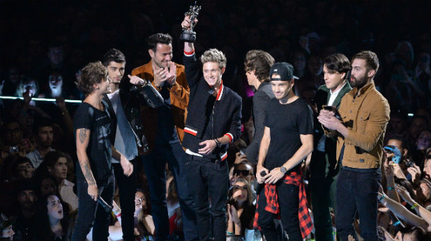 mtv награди 2013 mtv награди 2013