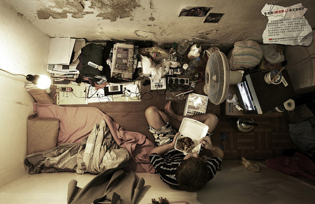 claustrophobic claustrophobic