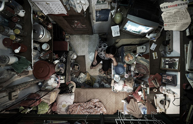 claustrophobic claustrophobic