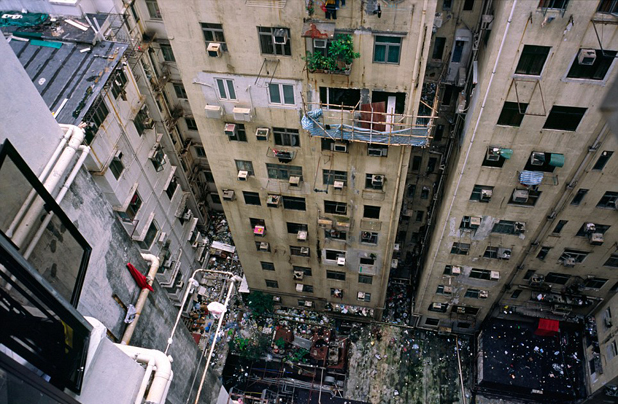 claustrophobic claustrophobic