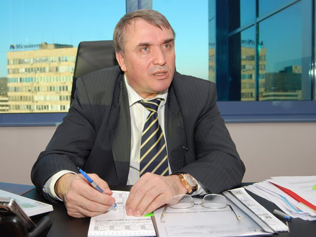 манчев манчев