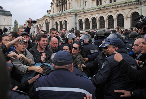 протест, 12 ноември, сблъсъци 12 ноември протест, 12 ноември, сблъсъци 12 ноември