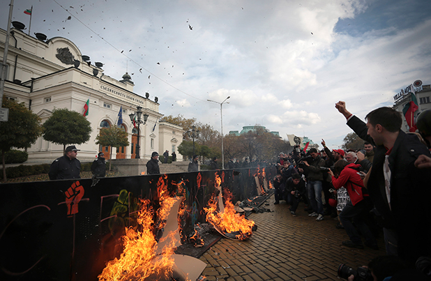 Протест пред НС Протест пред НС