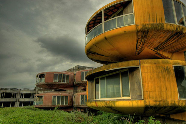 abandoned places abandoned places