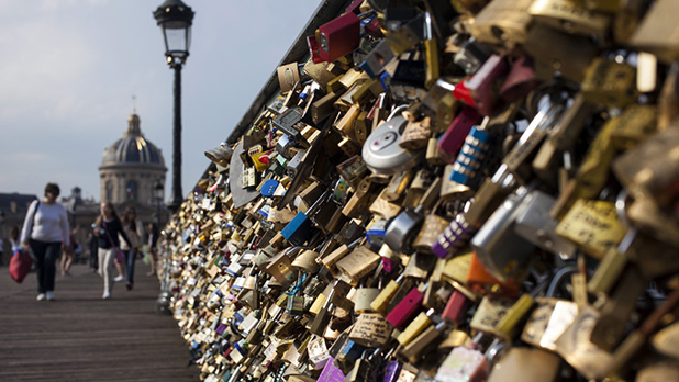 love bridge love bridge