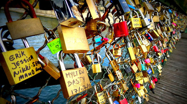 love bridge love bridge