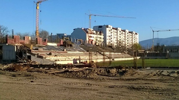 Ботев, стадион Ботев, стадион