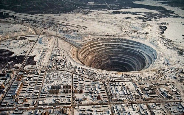 места места