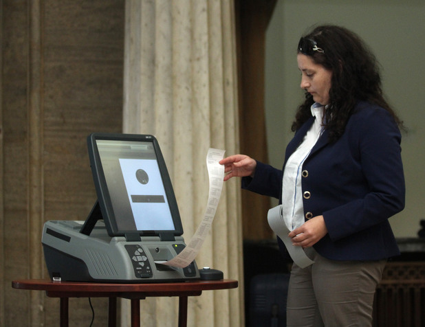 ЦИК демонстрира машинното гласуване - 2 октомври 2014