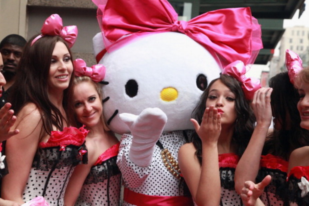 Мания по Hello Kitty Мания по Hello Kitty