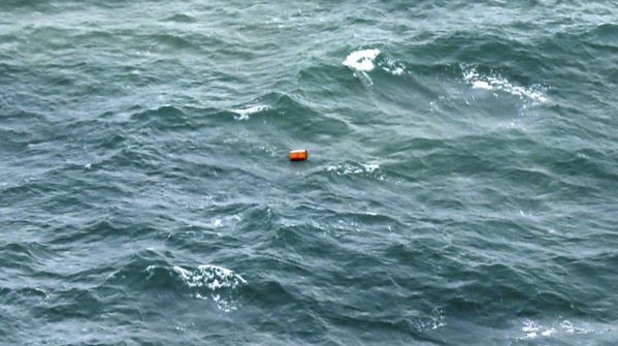 Останки от QZ8501 са намерени в океана Останки от QZ8501 са намерени в океана