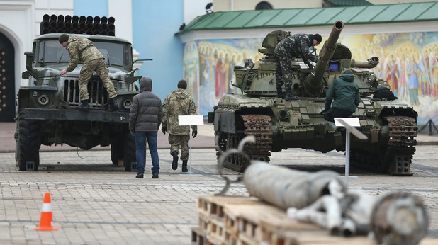 Проверка на военна техника в Украйна Проверка на военна техника в Украйна