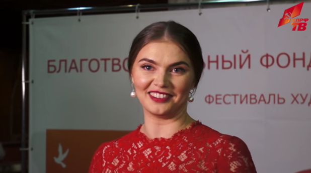алина кабаева на фестивал по художествена гимнастика през май 2015 г. алина кабаева на фестивал по художествена гимнастика през май 2015 г.