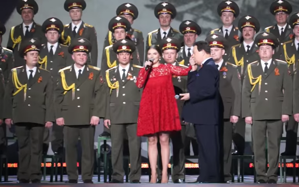 алина кабаева на фестивал по художествена гимнастика през май 2015 г. алина кабаева на фестивал по художествена гимнастика през май 2015 г.