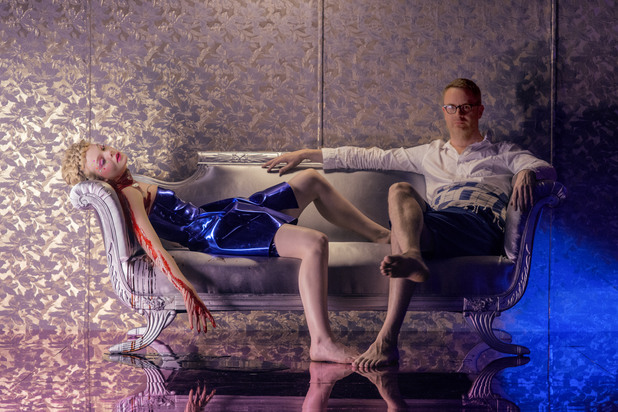"The Neon Demon" на Никълас Виндинг Рефн "The Neon Demon" на Никълас Виндинг Рефн