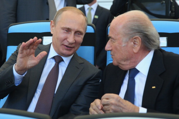 владимир путин и сеп блатер на финала на световното първенство по футбол в бразилия владимир путин и сеп блатер на финала на световното първенство по футбол в бразилия