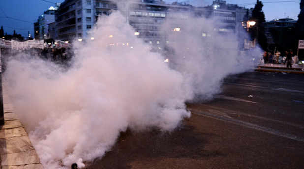 синтагма, атина, гърция, протест, полиция синтагма, атина, гърция, протест, полиция