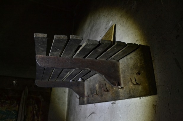 15 15