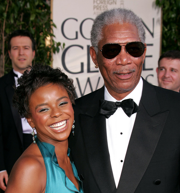 Идина Хайнс и Морган Фрийман през 2005 година на наградите Golden Globe Идина Хайнс и Морган Фрийман през 2005 година на наградите Golden Globe
