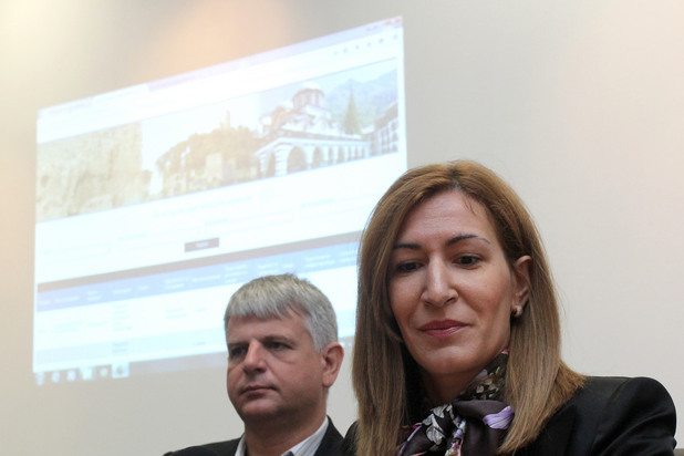 николина ангелкова, министър на туризма николина ангелкова, министър на туризма