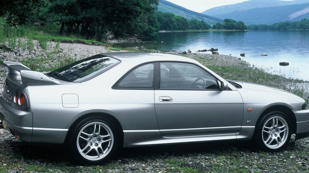 nissan skyline gt-r r33 nissan skyline gt-r r33