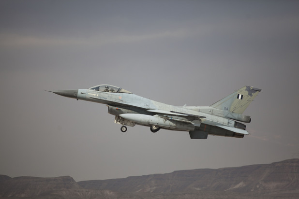 f-16 f-16