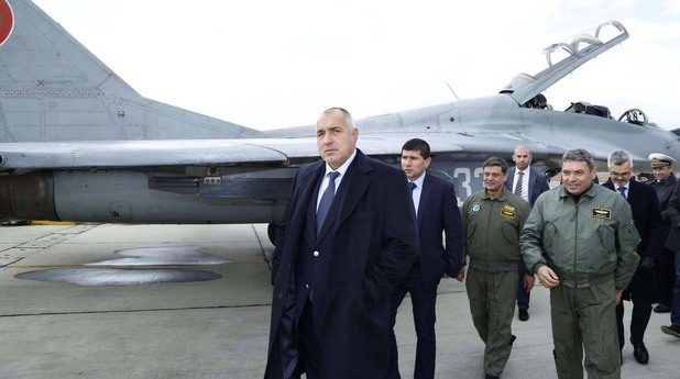 бойко борисов на авиобаза граф игнатиево бойко борисов на авиобаза граф игнатиево