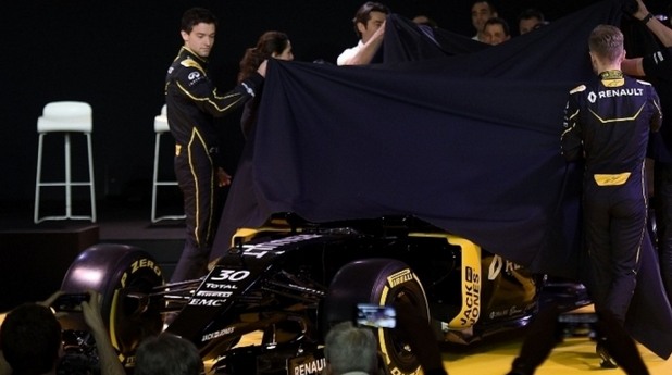 renault rs16 renault rs16