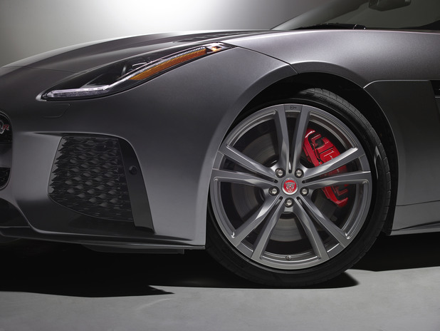 Jaguar F-TYPE SVR Jaguar F-TYPE SVR