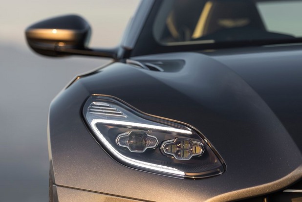 aston martin db 11 aston martin db 11