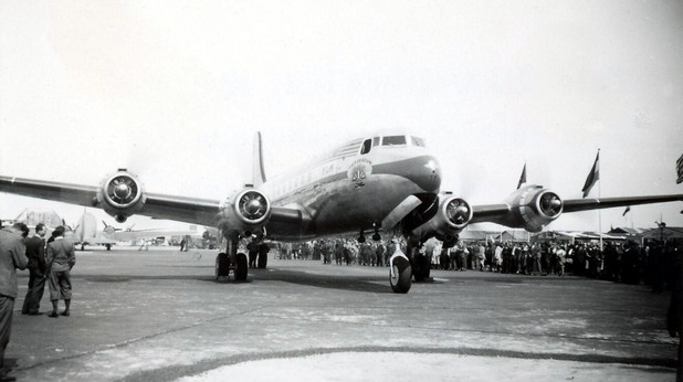 DC-4 DC-4