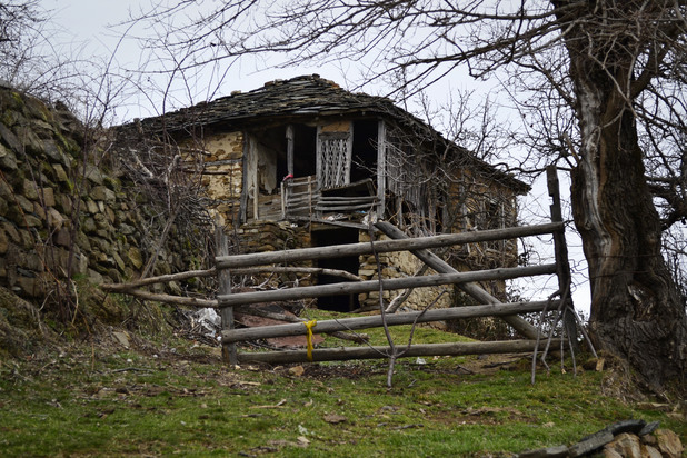 9 село любино 9 село любино