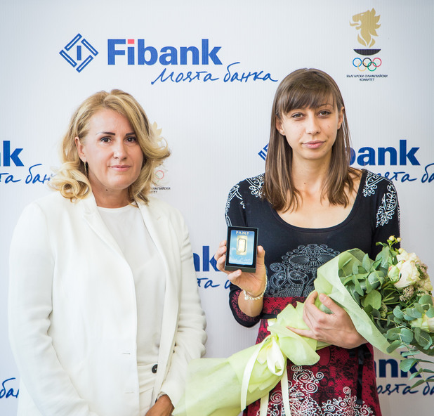 мирела демирева, fibank мирела демирева, fibank