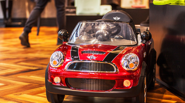Mini Collective Experience Mini Collective Experience