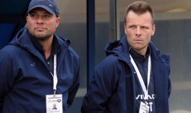 елин топузаков, асен букарев, левски елин топузаков, асен букарев, левски