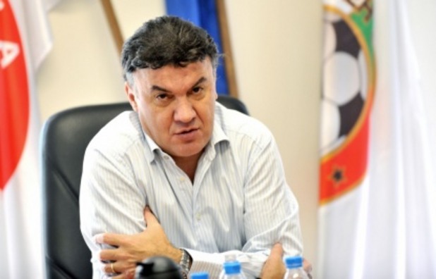 боби михайлов боби михайлов