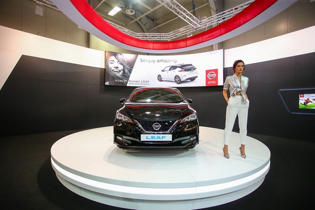 nissan, nissan leaf nissan, nissan leaf