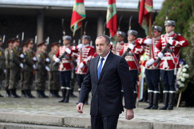 румен радев, задушница румен радев, задушница