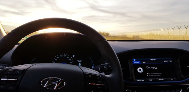 Hyundai IONIQ Hyundai IONIQ