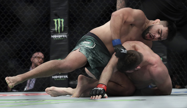 майкъл биспин, ufc, кевин гастелум майкъл биспин, ufc, кевин гастелум